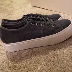 Steve Madden platform sneakers